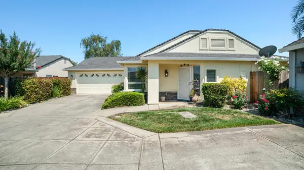 596 Village Drive, Galt, CA 95632