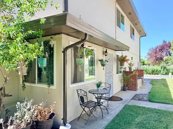 2848 Bidwell Street #3, Davis, CA 95618
