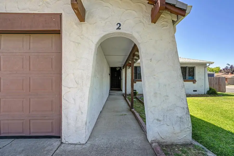 2 Tillman Circle, Sacramento, CA 95823 - #2