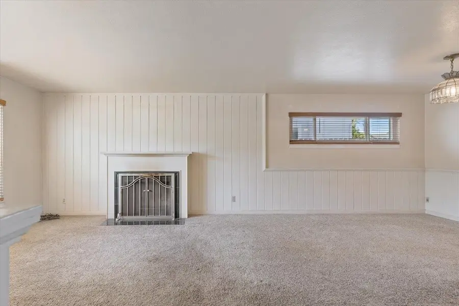 1045 Aidan Avenue, Sacramento, CA 95822 - #3