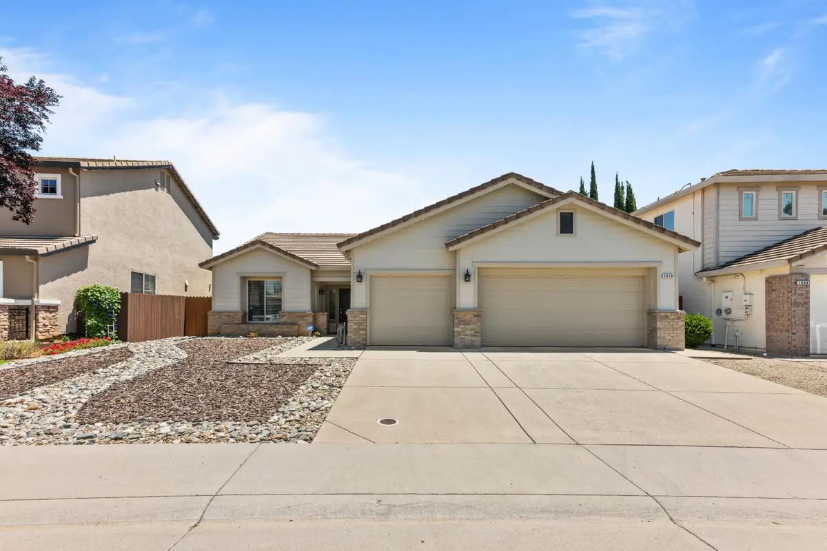 1616 Apple Way, Roseville, CA 95747 - #1