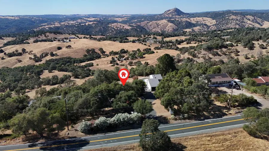 6981 Highway 26, Mokelumne Hill, CA 95245 - #2