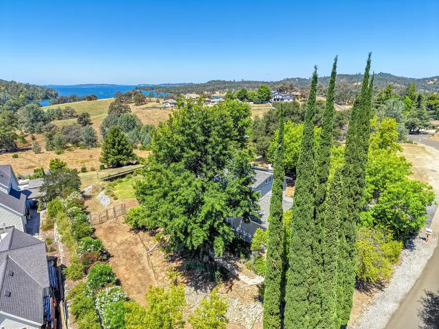 1386 Lakehills Drive, El Dorado Hills, CA 95762 - #2