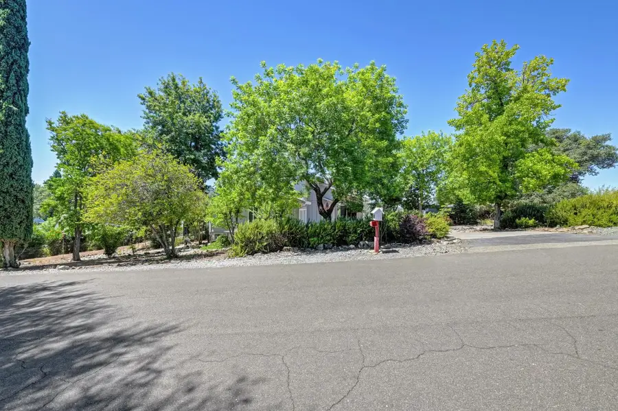 1386 Lakehills Drive, El Dorado Hills, CA 95762 - #3