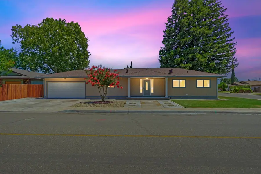 2600 Yale Avenue, Turlock, CA 95382 - #2