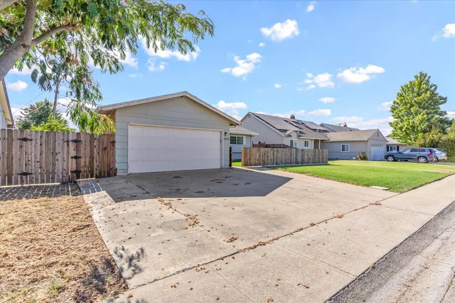 2216 Huston, Marysville, CA 95901 - #3