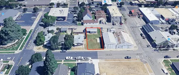 215 W 1st Street, Ripon, CA 95366