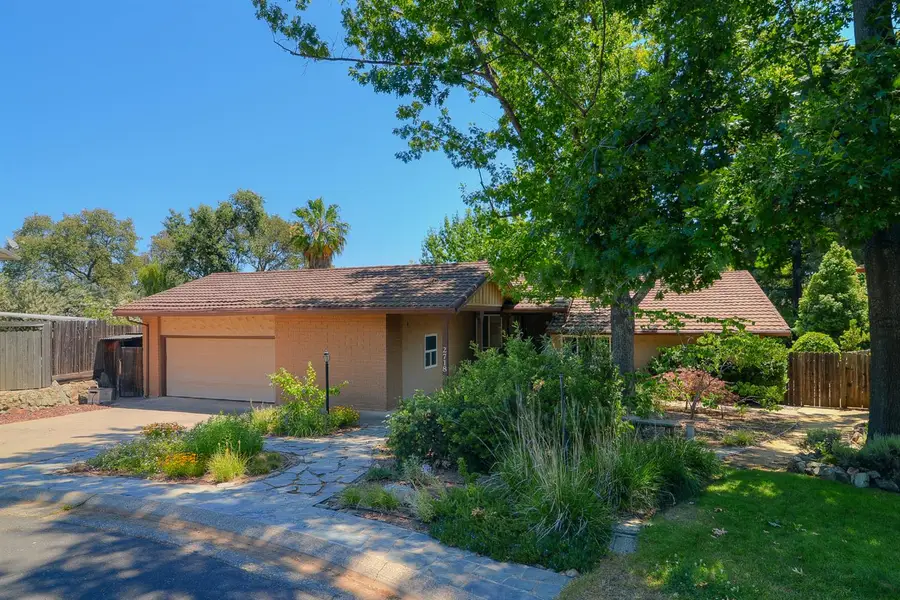 2718 King George Court, El Dorado Hills, CA 95762 - #2