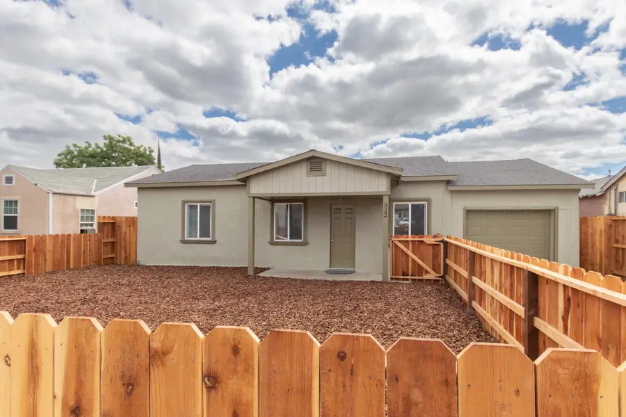 322 Kerr Avenue, Modesto, CA 95354 - #2