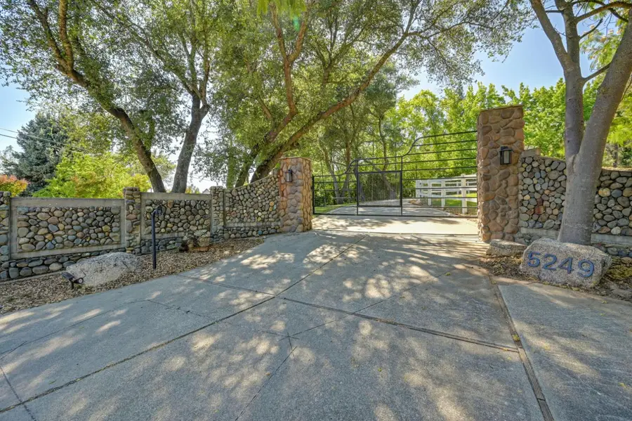 5249 Abbott Road, Penryn, CA 95663 - #3