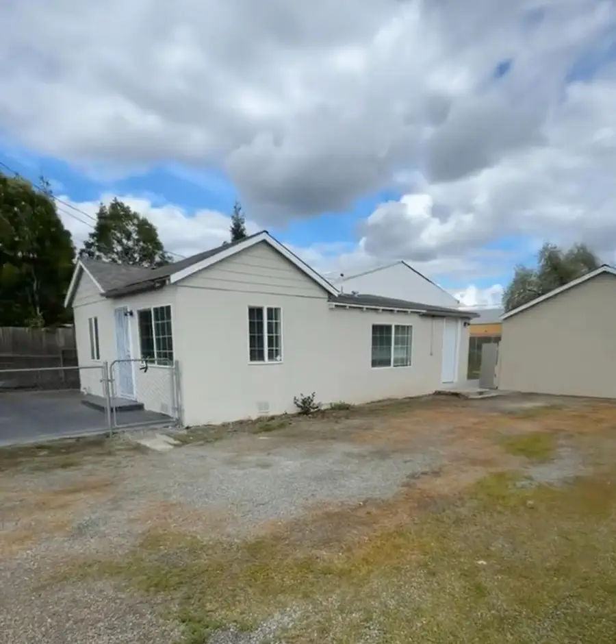 6360 Jackson Avenue, Riverbank, CA 95367 - #2