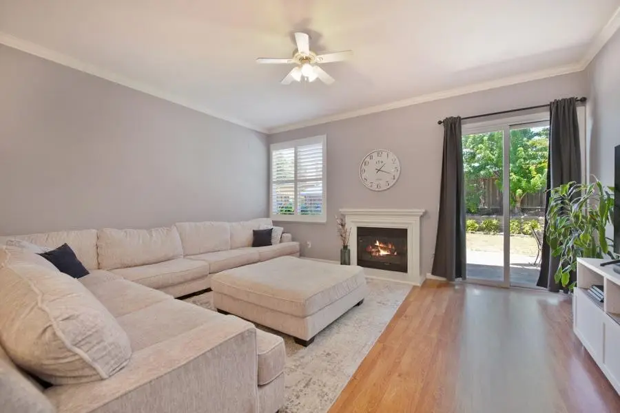 348 Bayonne Court, Roseville, CA 95747 - #2