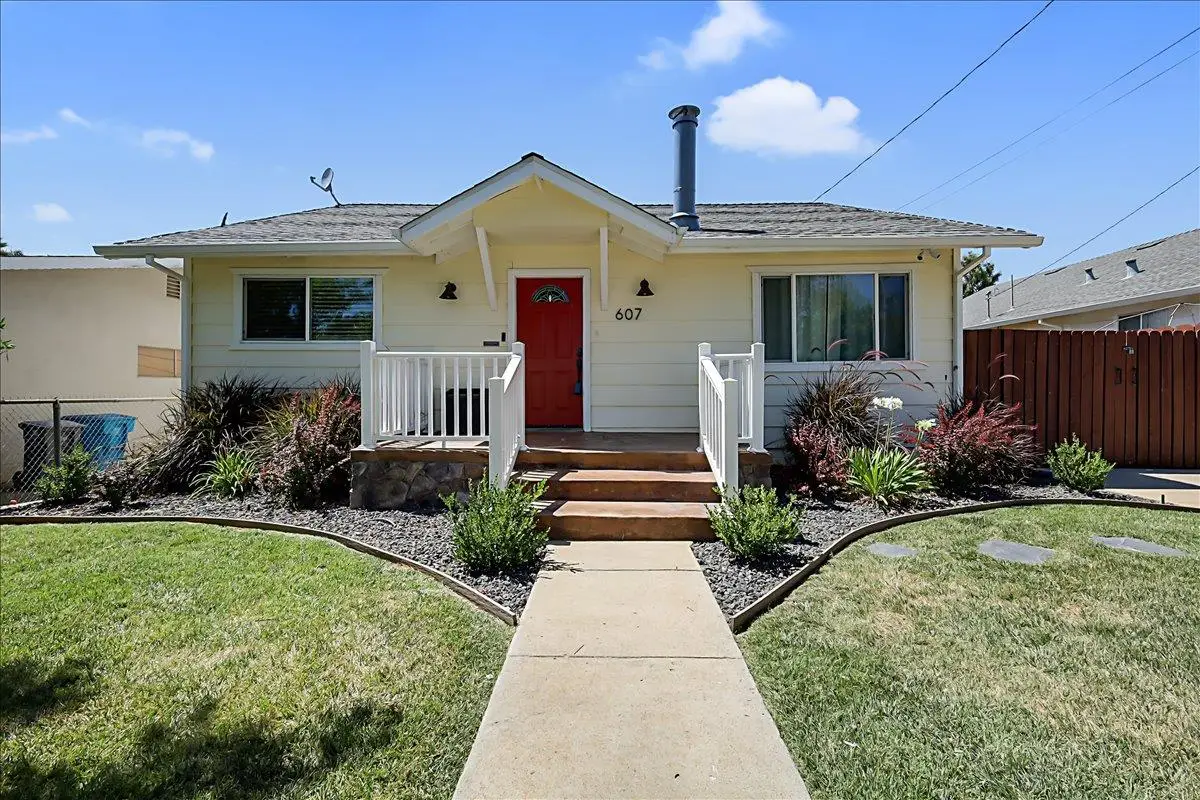 607 Main Street, Wheatland, CA 95692 - #1