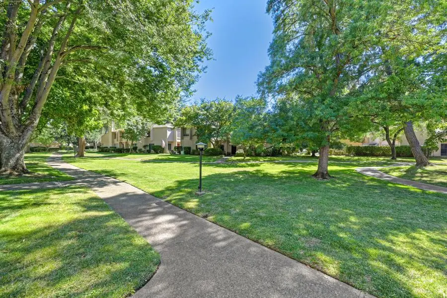518 Hartnell, Sacramento, CA 95825 - #2