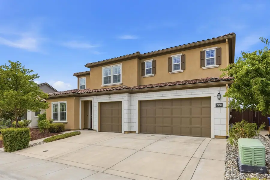 4340 Hummingbird Circle, Folsom, CA 95630 - #3