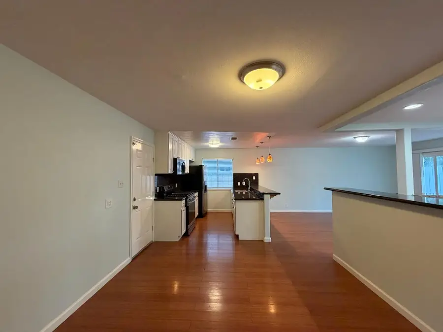 7430 Cosgrove Way, Sacramento, CA 95822 - #3