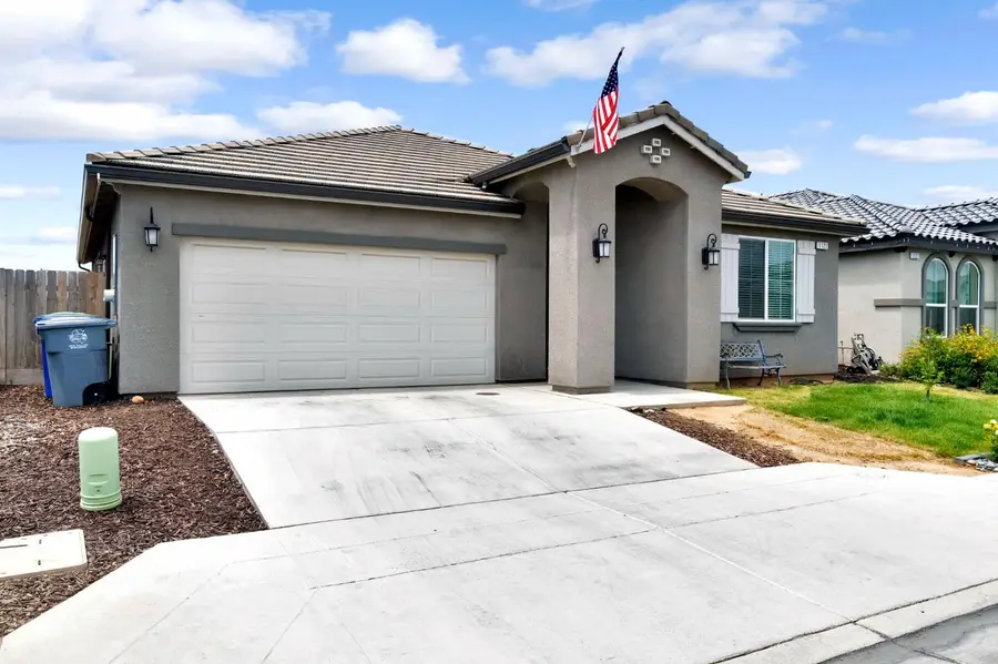1121 Wasatch Drive, Madera, CA 93638 - #3