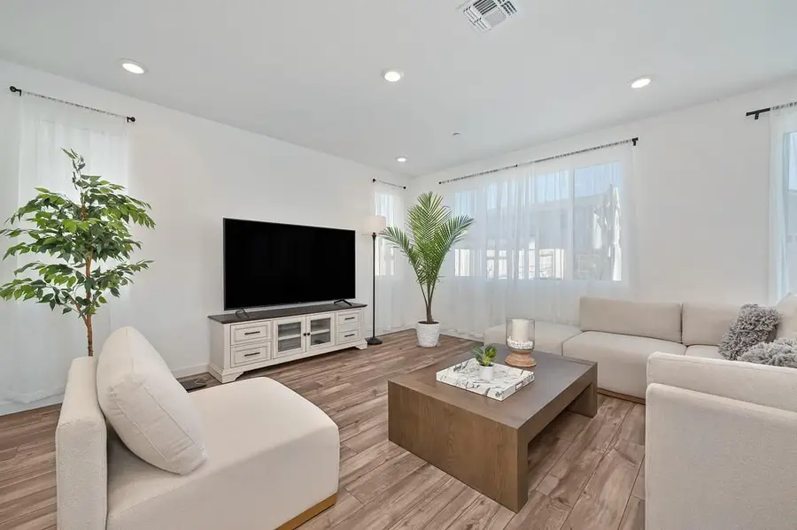 8118 Tino Way, Elk Grove, CA 95757 - #2