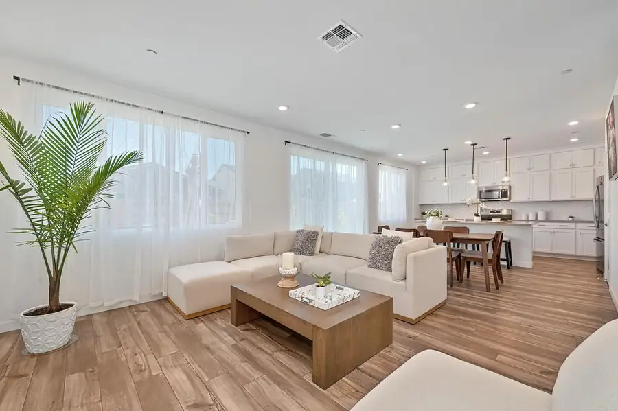 8118 Tino Way, Elk Grove, CA 95757 - #3