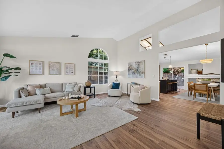 9208 Cerrolinda Circle, Elk Grove, CA 95758 - #3