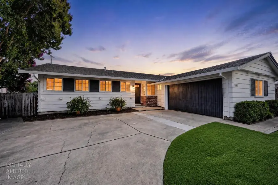 5822 Hemlock Street, Sacramento, CA 95841 - #2