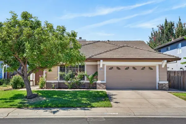 8874 Mandalay Way, Elk Grove, CA 95624