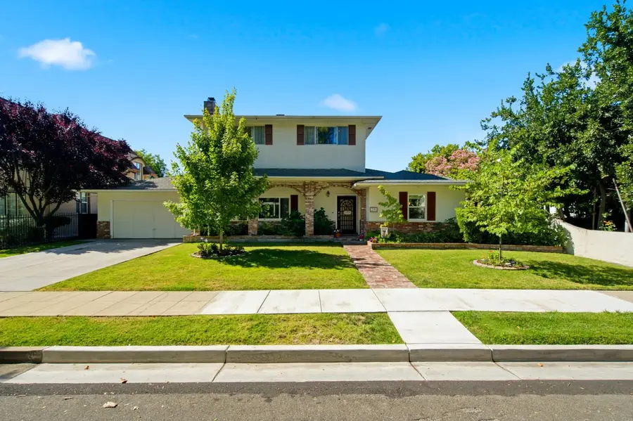 36 W Pine Street, Stockton, CA 95204 - #3