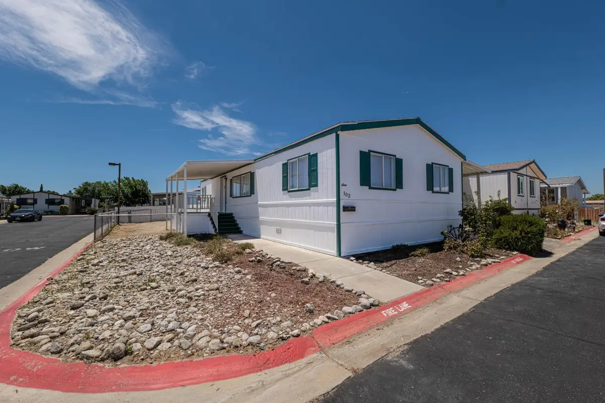2545 E Ave I #102, Lancaster, CA 93535 - #1