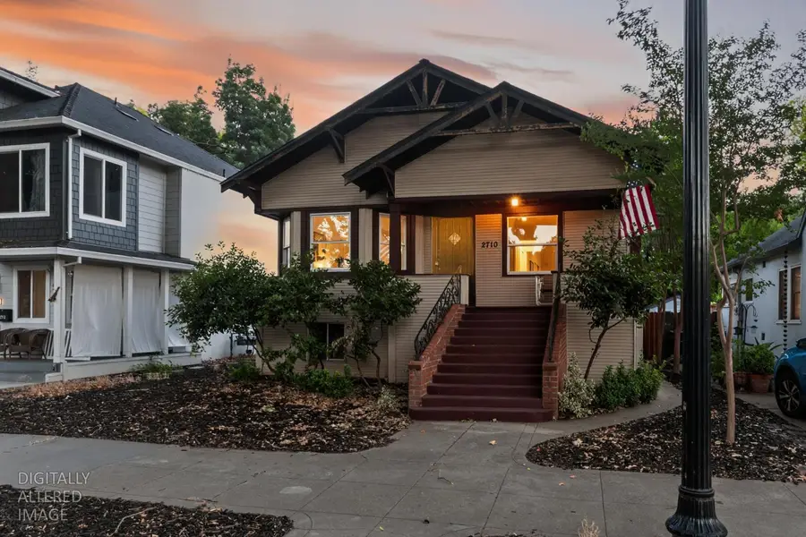 2710 D Street, Sacramento, CA 95816 - #3