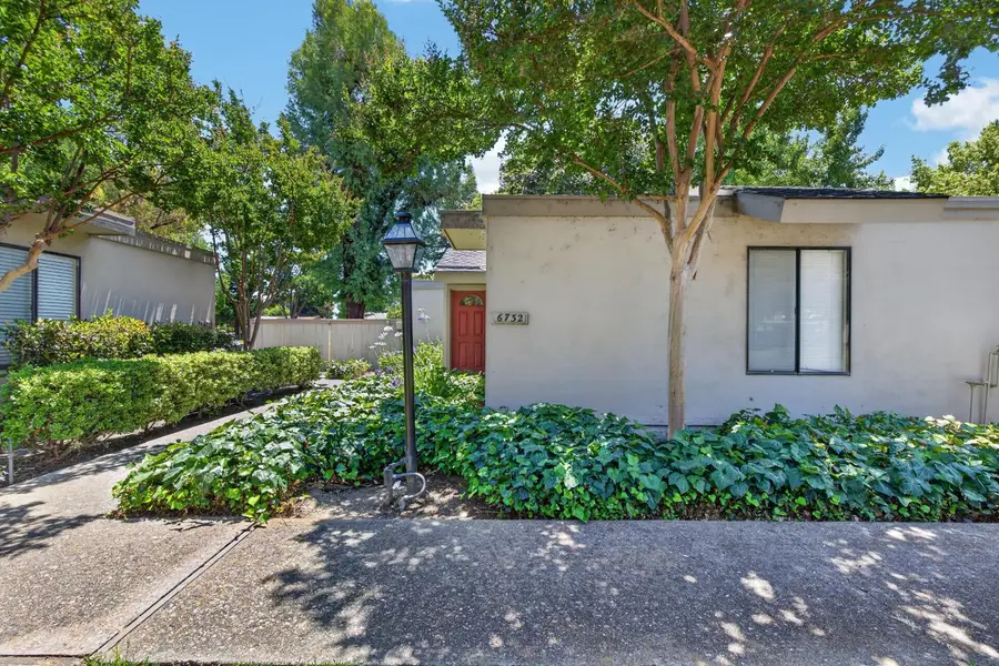6732 Cumberland Place, Stockton, CA 95219 - #3
