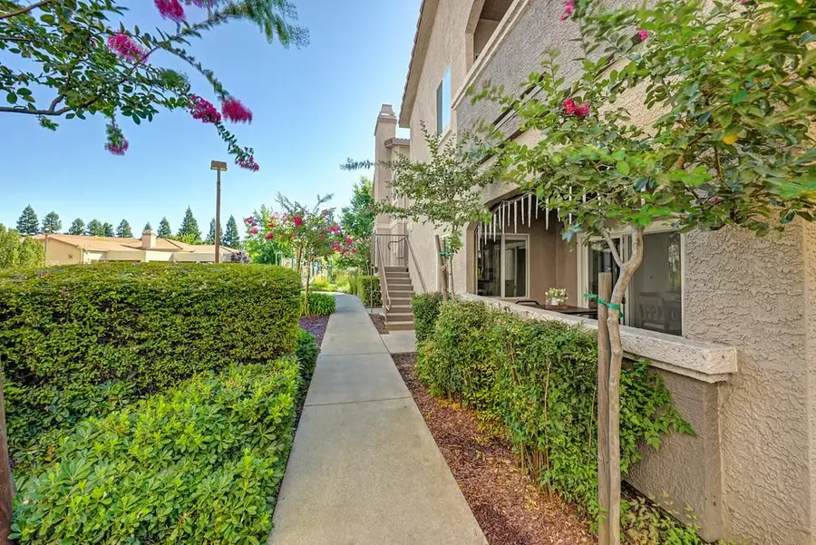 10001 Woodcreek Oaks Boulevard #1811, Roseville, CA 95747 - #3