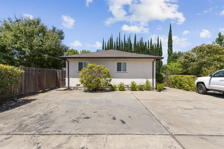 5652 Broadway, Sacramento, CA 95820 - #3