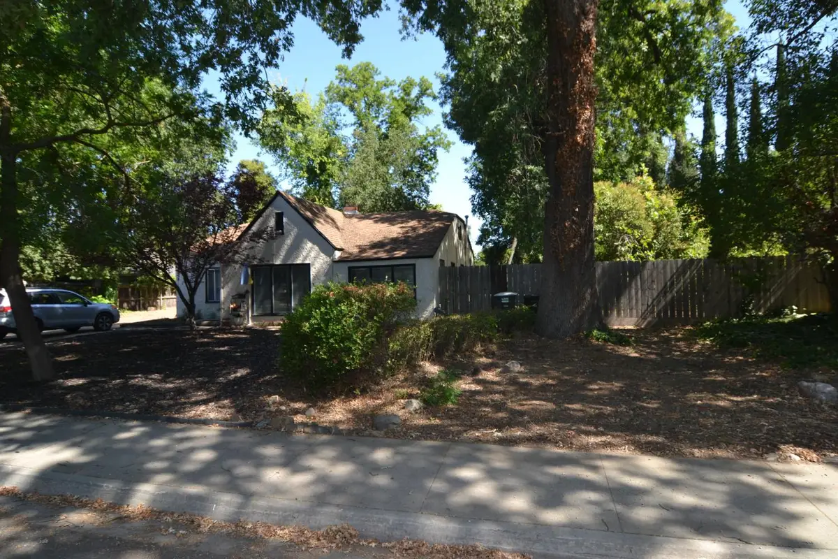 229 Mensinger Avenue, Modesto, CA 95350 - #1