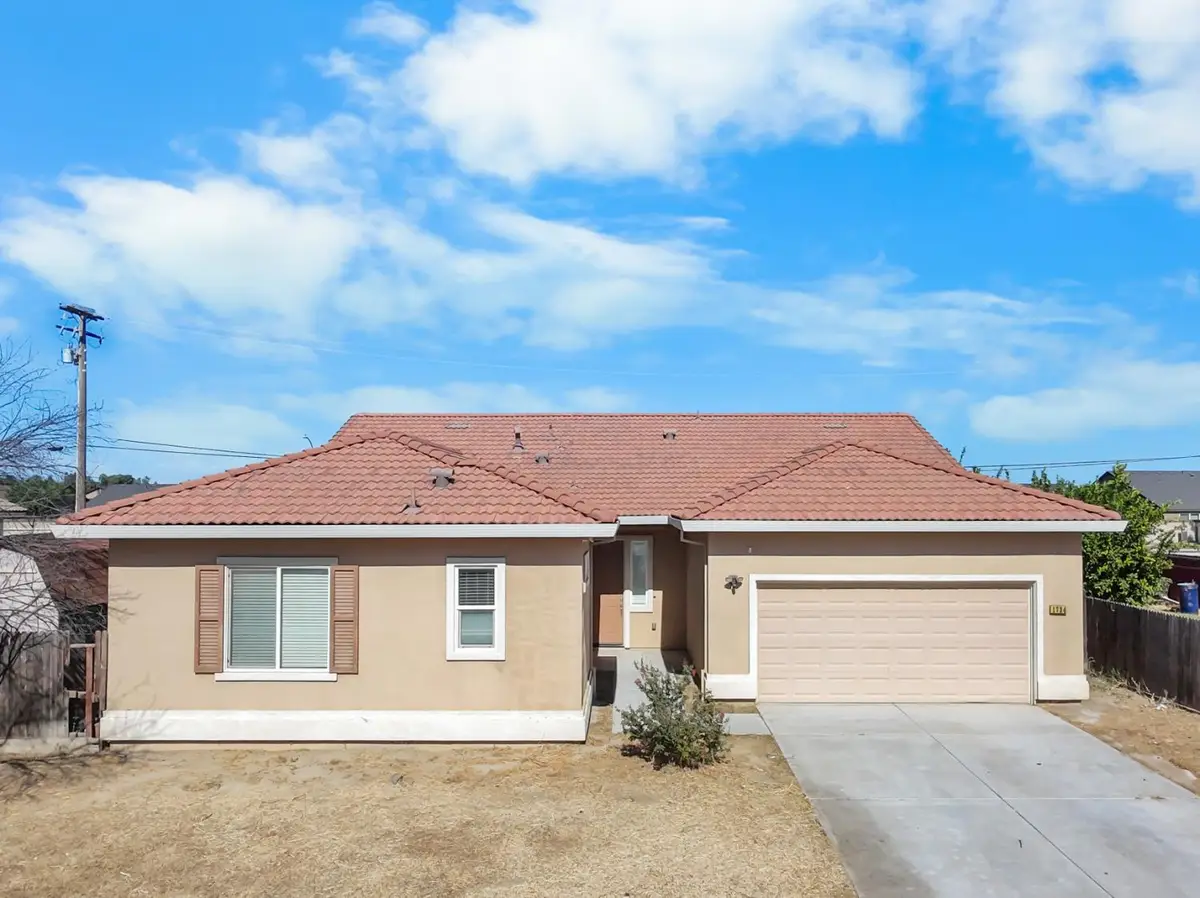1724 W Summer Blossom Way, Hanford, CA 93230 - #1