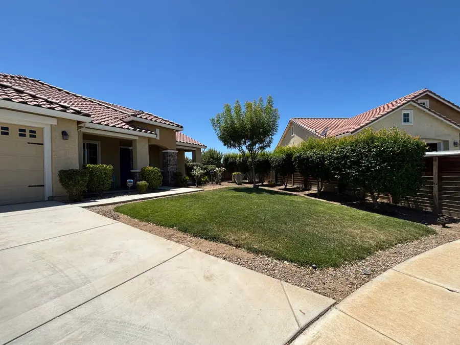 1679 Dock Avenue, Los Banos, CA 93635 - #2