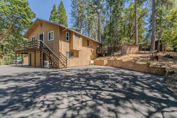 17816 N Creekside Drive, Pioneer, CA 95666