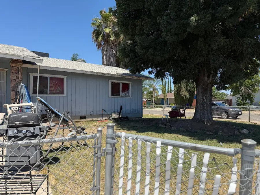 2442 Apache Street, Merced, CA 95348 - #3