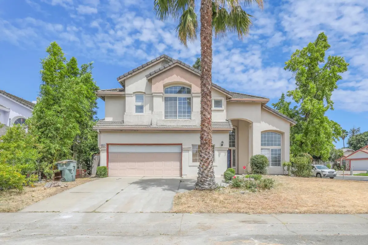 6937 Hollybrook Drive, Sacramento, CA 95823 - #1