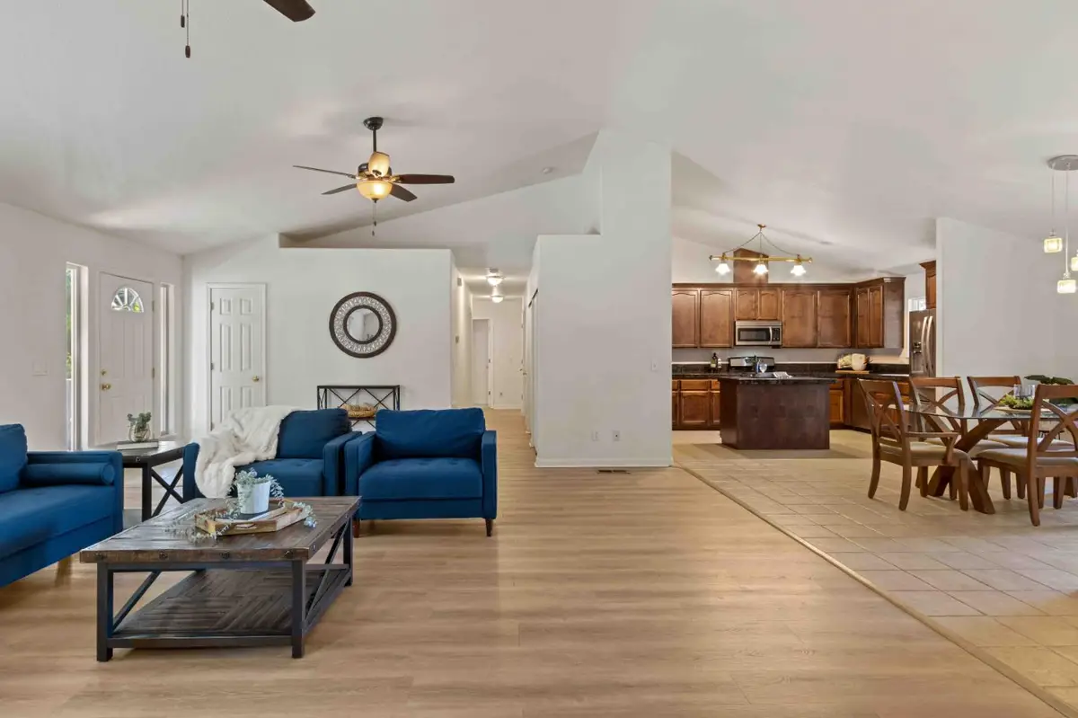 5341 Puerta Del Sol, Camino, CA 95709 - #1