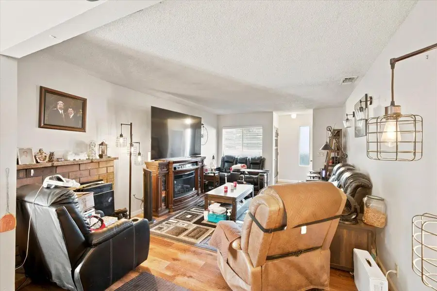 2612 Los Nogales Way, Rancho Cordova, CA 95670 - #3