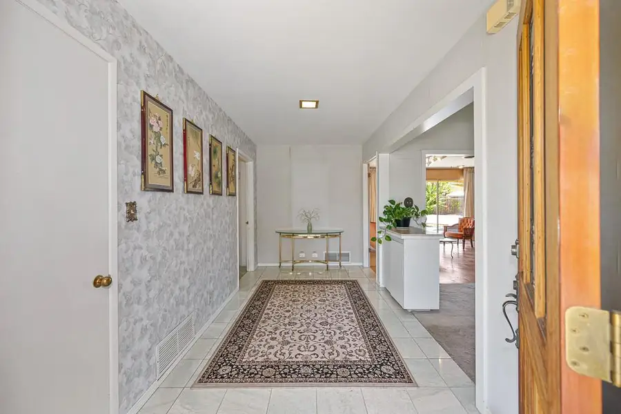 2800 Ashbourne Drive, Sacramento, CA 95821 - #2