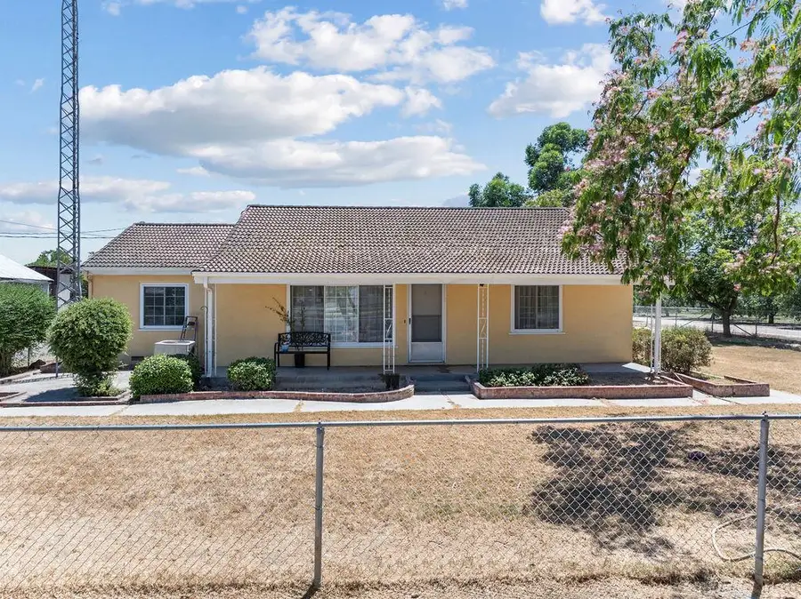 906 Hoyer Road, Newman, CA 95360 - #2