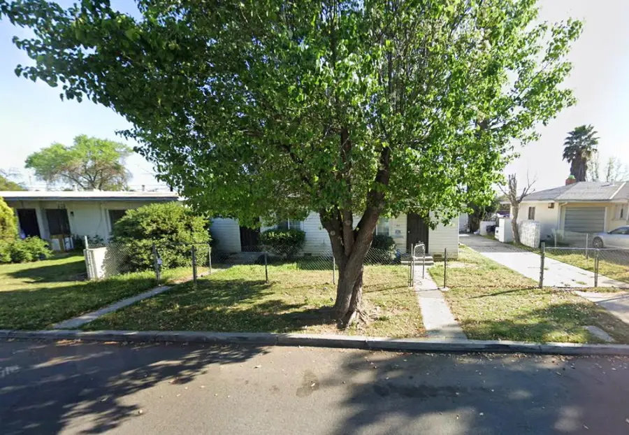 3922 E White Avenue, Fresno, CA 93702 - #3