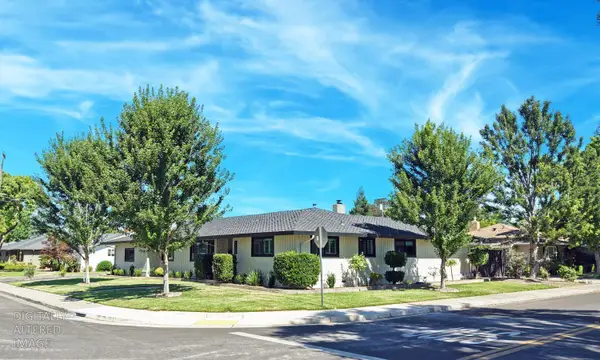 2215 Mira Flores Drive, Turlock, CA 95380