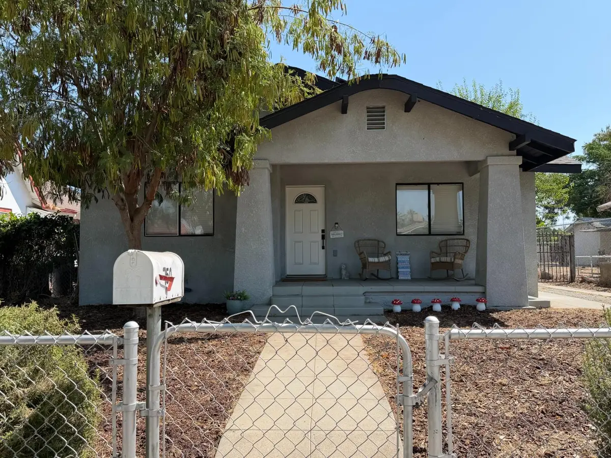 750 Collins Avenue, Fresno, CA 93706 - #1