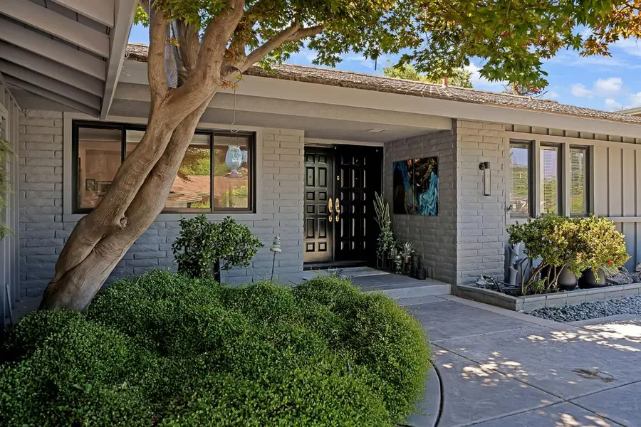 6685 Arboga Way, Sacramento, CA 95831 - #2