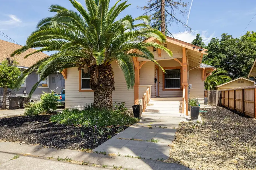 625 W Poplar Street, Stockton, CA 95203 - #2