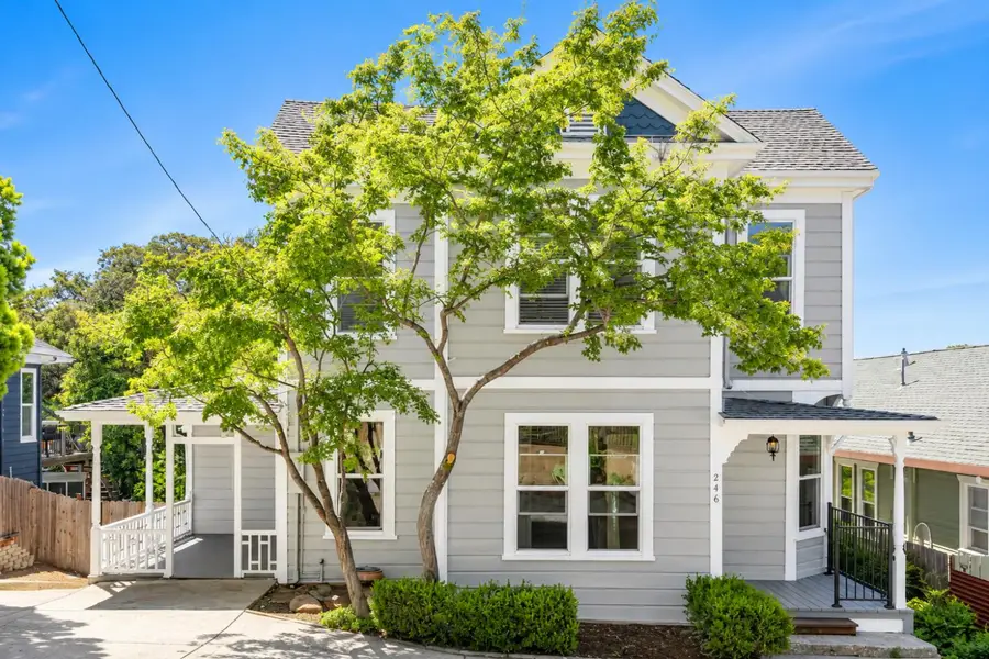 246 Huntley Avenue, Auburn, CA 95603 - #2