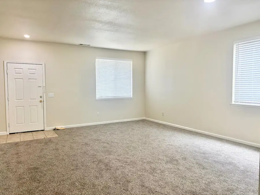 3484 Cathedral Circle, Stockton, CA 95212 - #3
