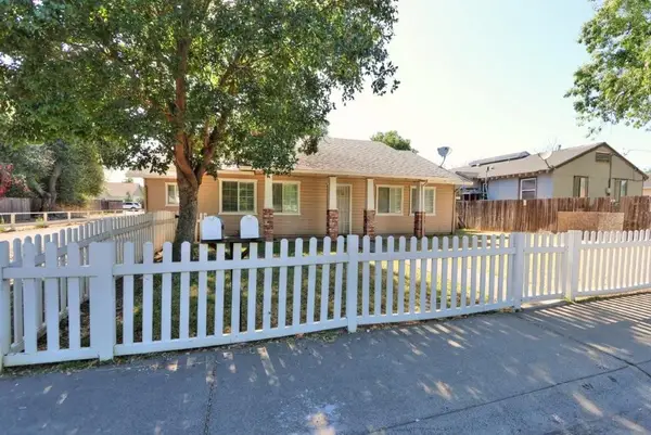 3725 Ripley Street, Sacramento, CA 95838